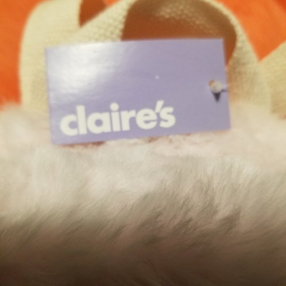 Claire's Plush Backpack with front pocket - Picture 5 of 6